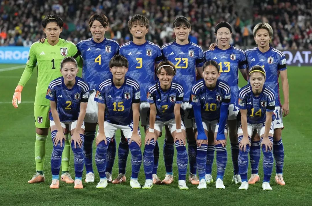 一“臂”之力踢走歧視，2023女足世界杯用足球團結世界_一“臂”之力踢走歧視，2023女足世界杯用足球團結世界_