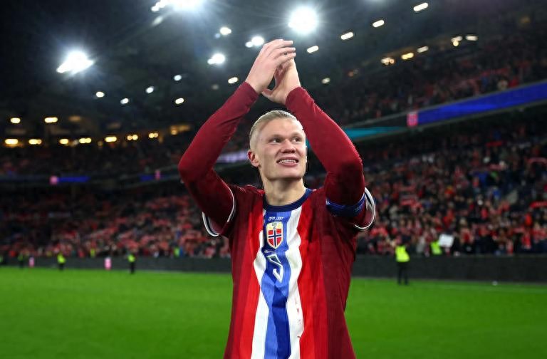 世界杯倒計時，一位年僅25歲男孩，正朝成為足球歷史上射手王前進(jìn)