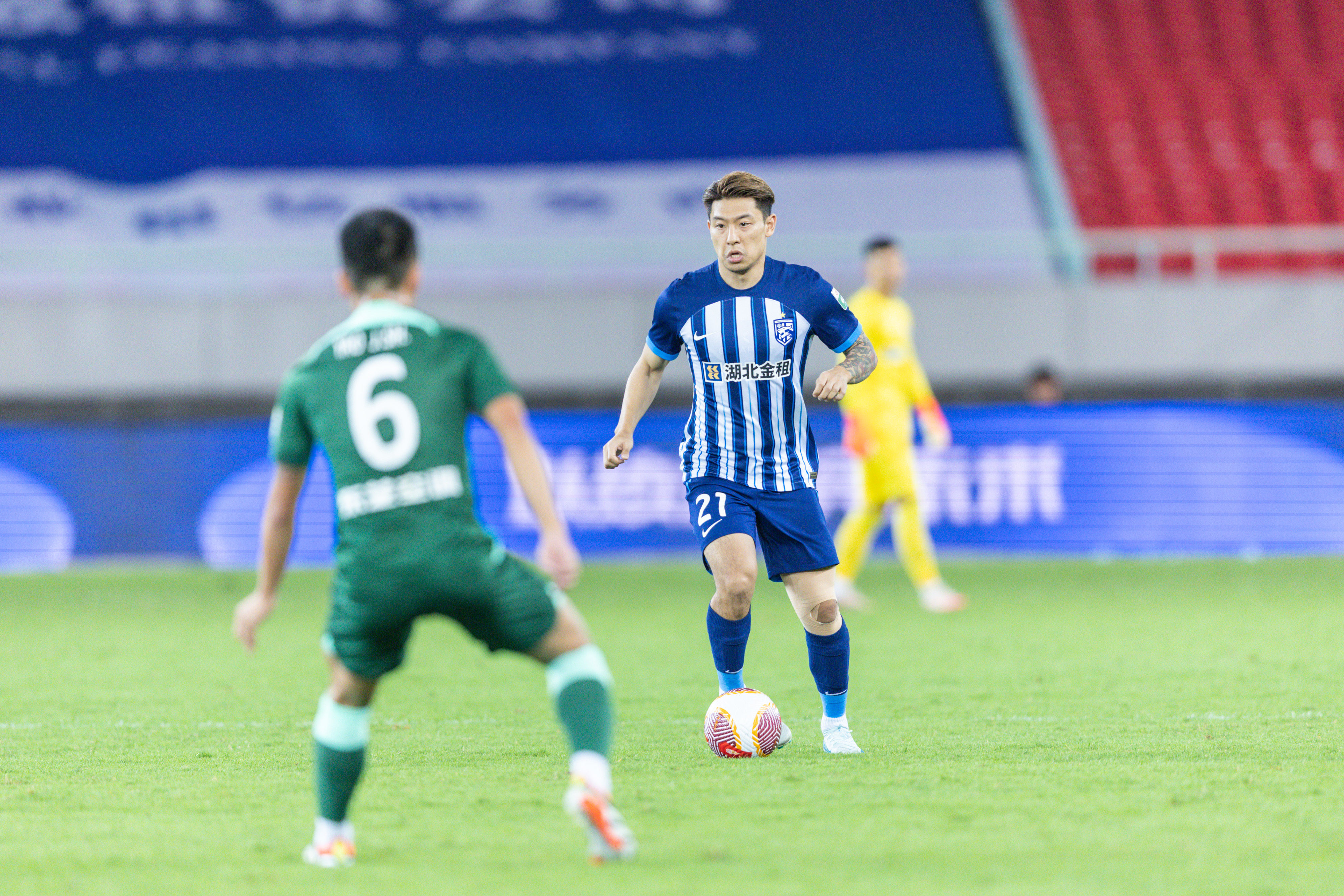 中超聯(lián)賽冠軍獎金_中超何超討薪事件_武漢三鎮(zhèn)球員欠薪問題