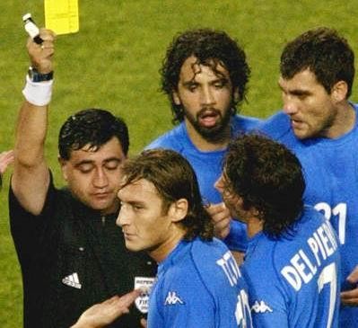 尼爾森貝克漢姆紅牌門_世界杯歷史十大黑哨_世界杯十大黑哨