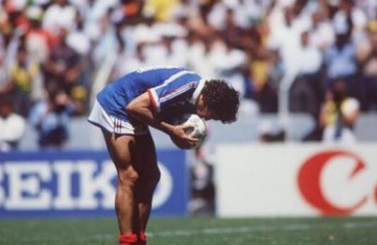 世界杯十大黑哨_尼爾森貝克漢姆紅牌門_世界杯歷史十大黑哨