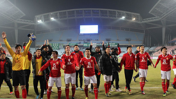 亞冠聯賽半決賽中,廣州恒大_許家印指示血拼爭光_廣州恒大亞冠首戰大勝全北現代