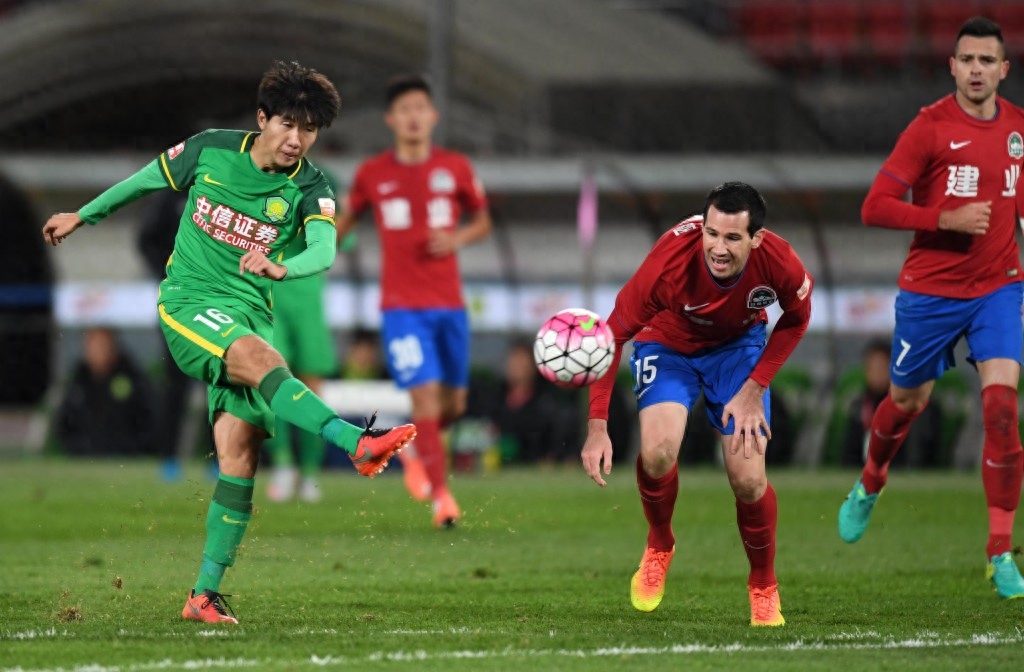 足球——中超：北京國安樂視對陣河南建業