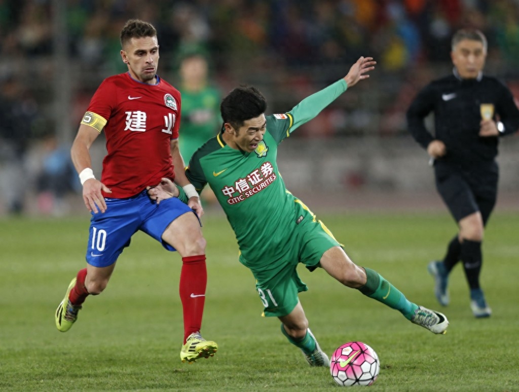 足球——中超：北京國安樂視對陣河南建業