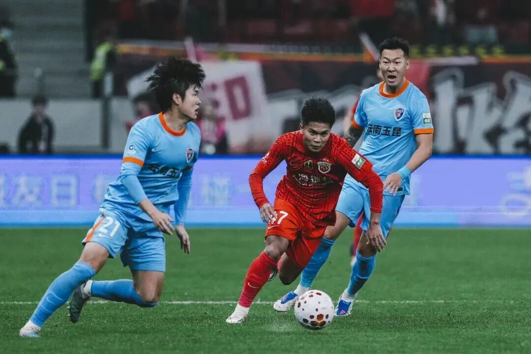 2026賽季中超聯(lián)賽積分榜顛覆格局_傳統(tǒng)豪強罰分困境_中超聯(lián)賽積分榜2026