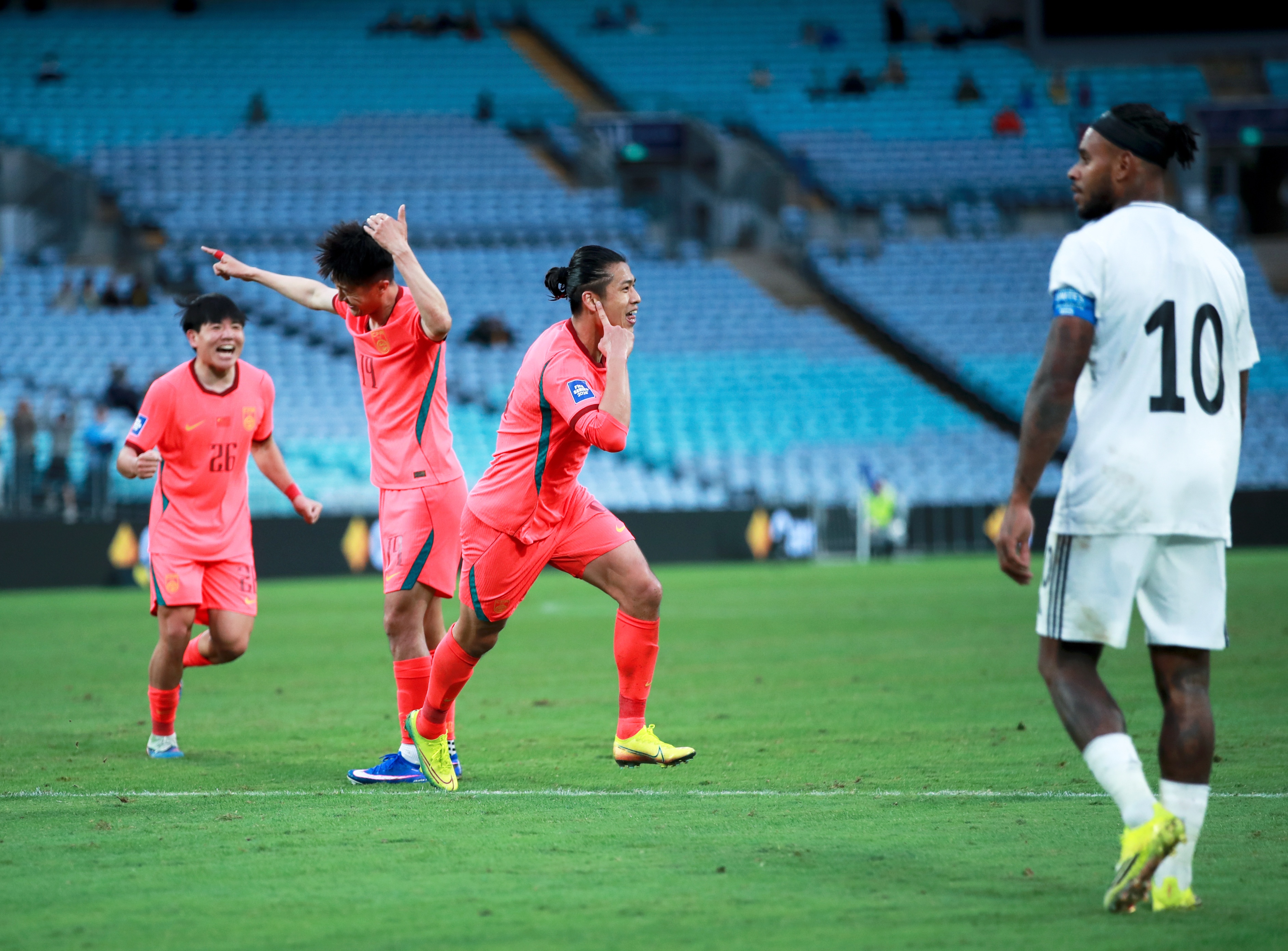 中國男足戰勝庫拉索 2026國際足聯系列賽 邵佳一執教首秀_中國男足征戰世界杯歷史