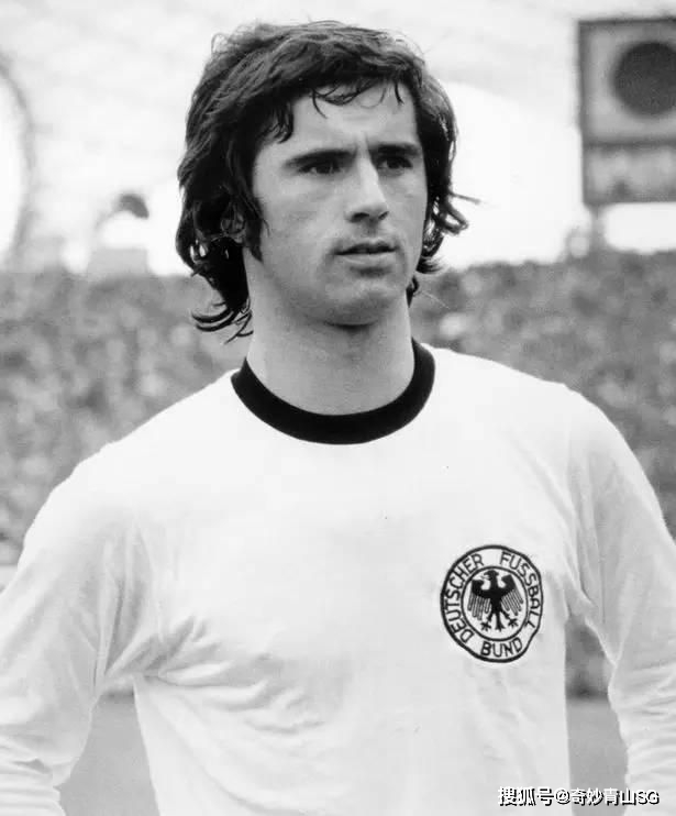 足球史上進球最多球員_歷史最佳射手排名_世界杯歷史美國進球最多的球員