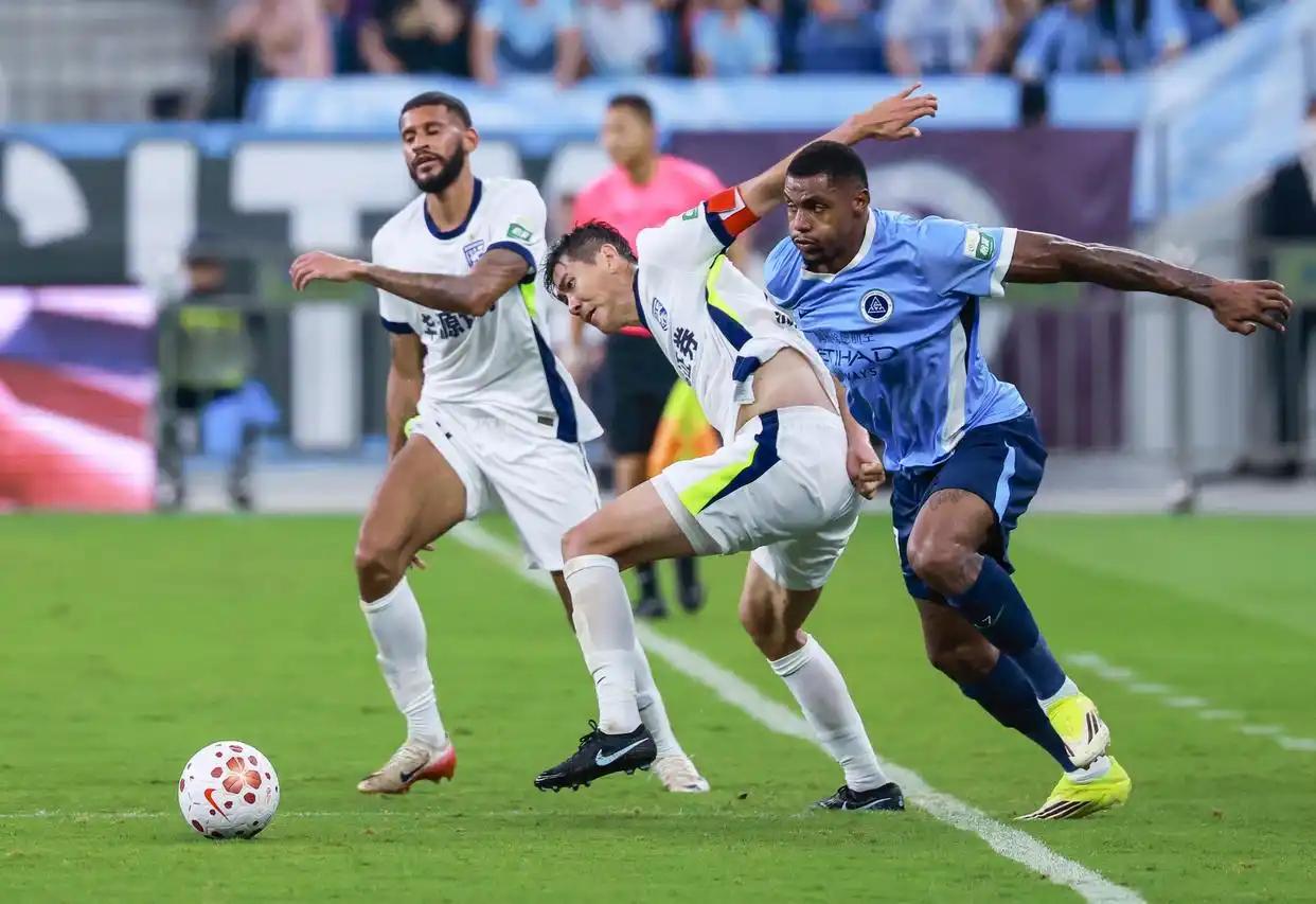 2026年怡寶中超聯(lián)賽上海海港云南玉昆比賽結(jié)果_2026年怡寶中超聯(lián)賽山東泰山上海海港比賽進(jìn)程_2026中超聯(lián)賽積分榜