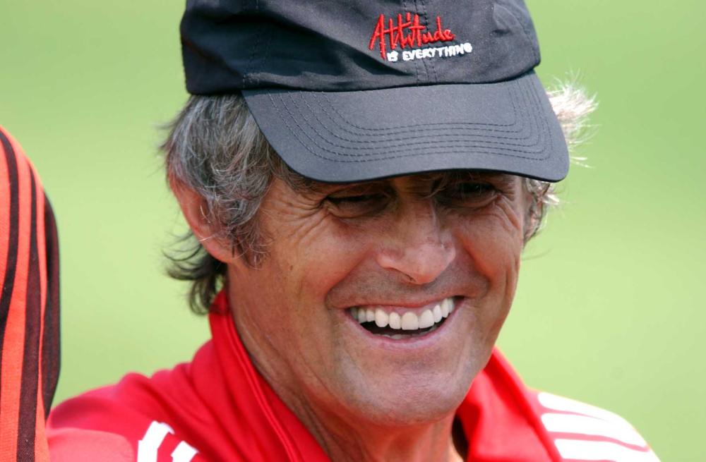 2001年中國男足世界杯首次出線_米盧蒂諾維奇上海紀(jì)念活動_中國男足征戰(zhàn)世界杯歷史