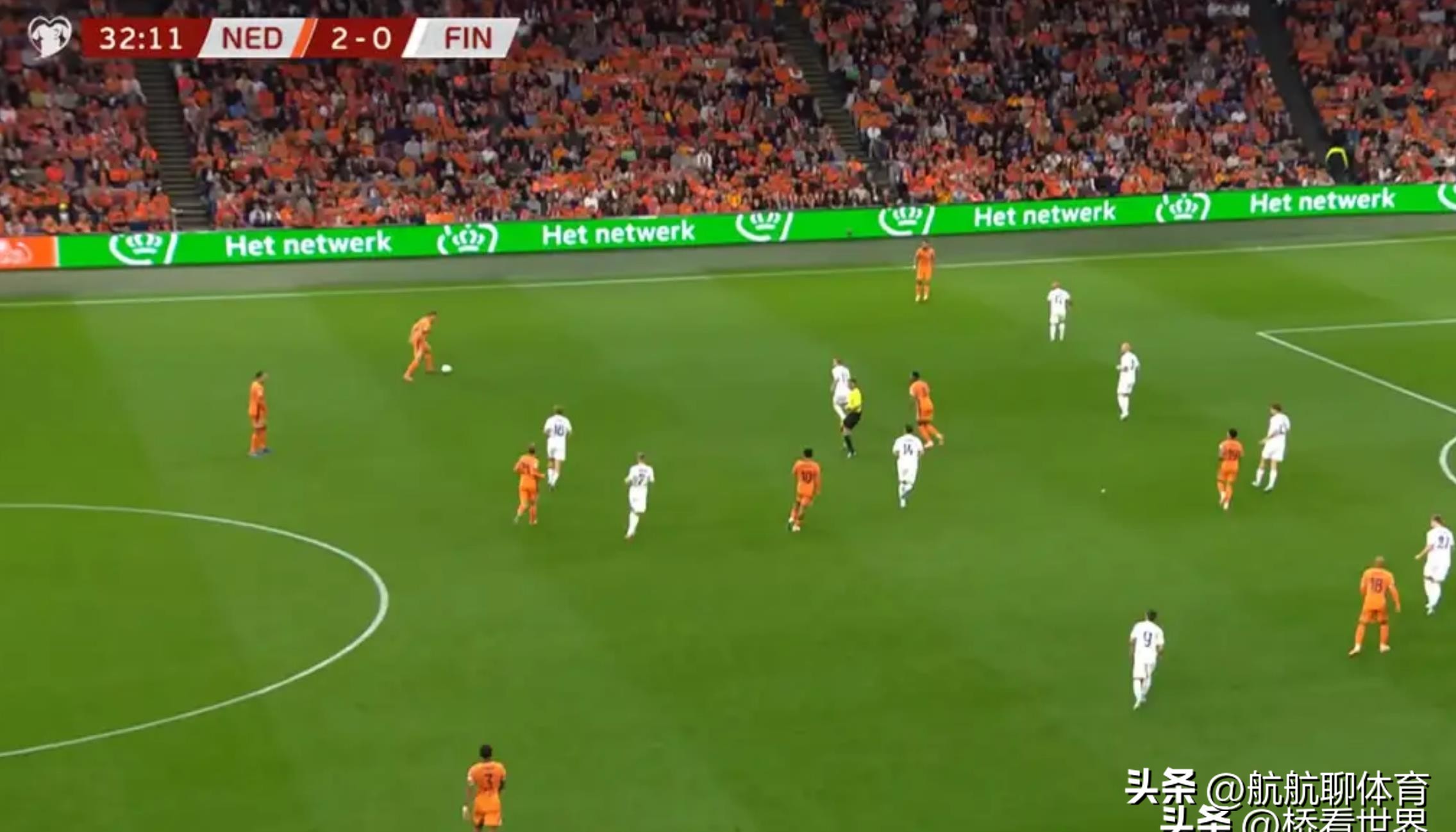 荷蘭隊(duì)?wèi)?zhàn)術(shù)分析_荷蘭世界杯歷史_荷蘭隊(duì)進(jìn)攻問題