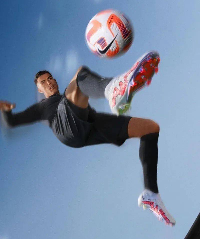 耐克阿迪世界杯歷史_世界杯32支球隊(duì)卡塔爾開(kāi)踢_(dá)adidas黃金戰(zhàn)靴梅西最后之旅