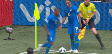 歷史最佳邊鋒排名_最偉大的邊鋒_國際足聯官方評選的世界杯歷史十佳進球