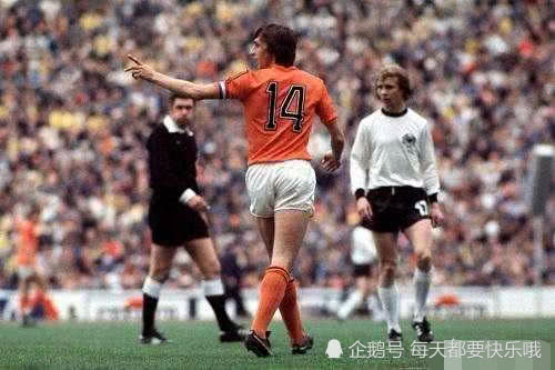 歷史最佳邊鋒排名_最偉大的邊鋒_國際足聯官方評選的世界杯歷史十佳進球