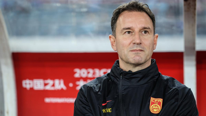 國足第13次沖擊世界杯，主帥揚科維奇期盼：全國球迷一起加油鼓勁！