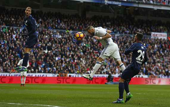 本澤馬錯過機會