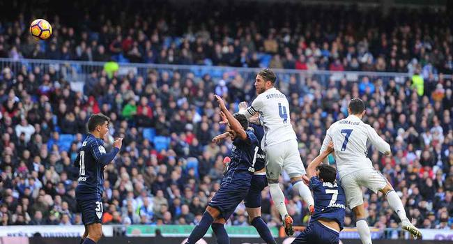 拉莫斯頭槌破門