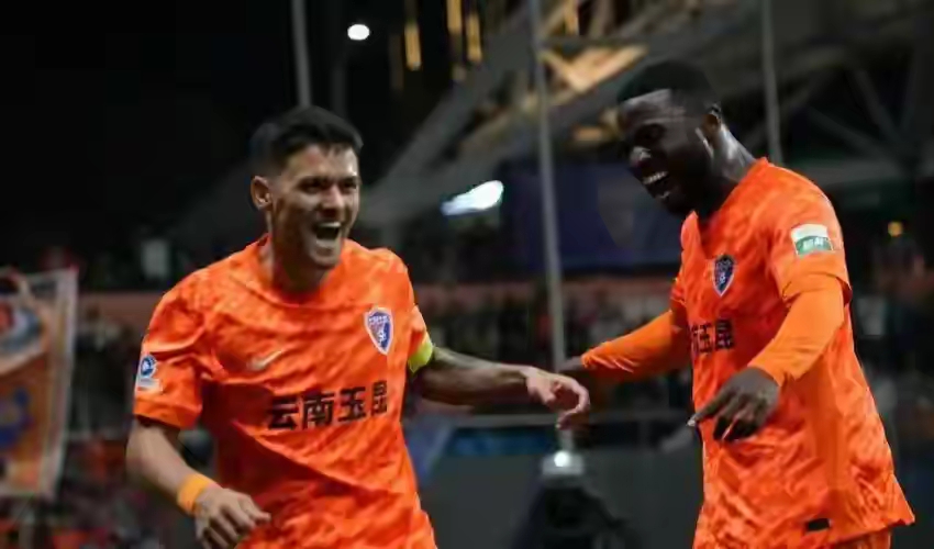 中超積分榜變化_成都蓉城領(lǐng)先優(yōu)勢(shì)擴(kuò)大_中超聯(lián)賽新聞