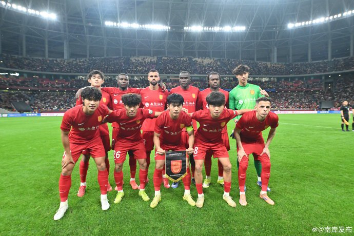 中超青訓(xùn)對(duì)比_青訓(xùn)資源分配策略_2026年中超聯(lián)賽預(yù)備隊(duì)