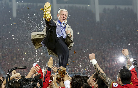 廣州恒大王朝_亞洲球迷評價中超聯賽_中超七連冠紀錄